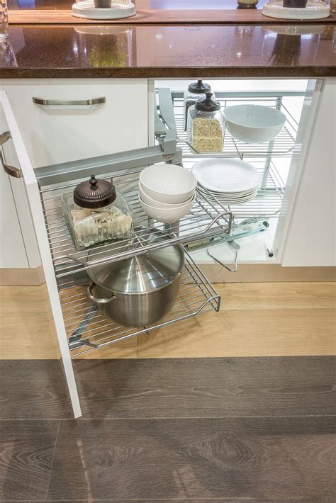 Organize Your Kitchen Like a Pro with Keseebohmer's Magic Corner Cabinet
